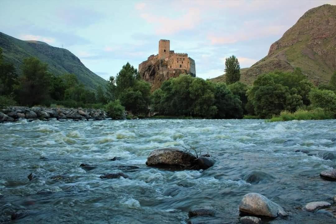 Отель Mesxta Nakalakevi Экстерьер фото